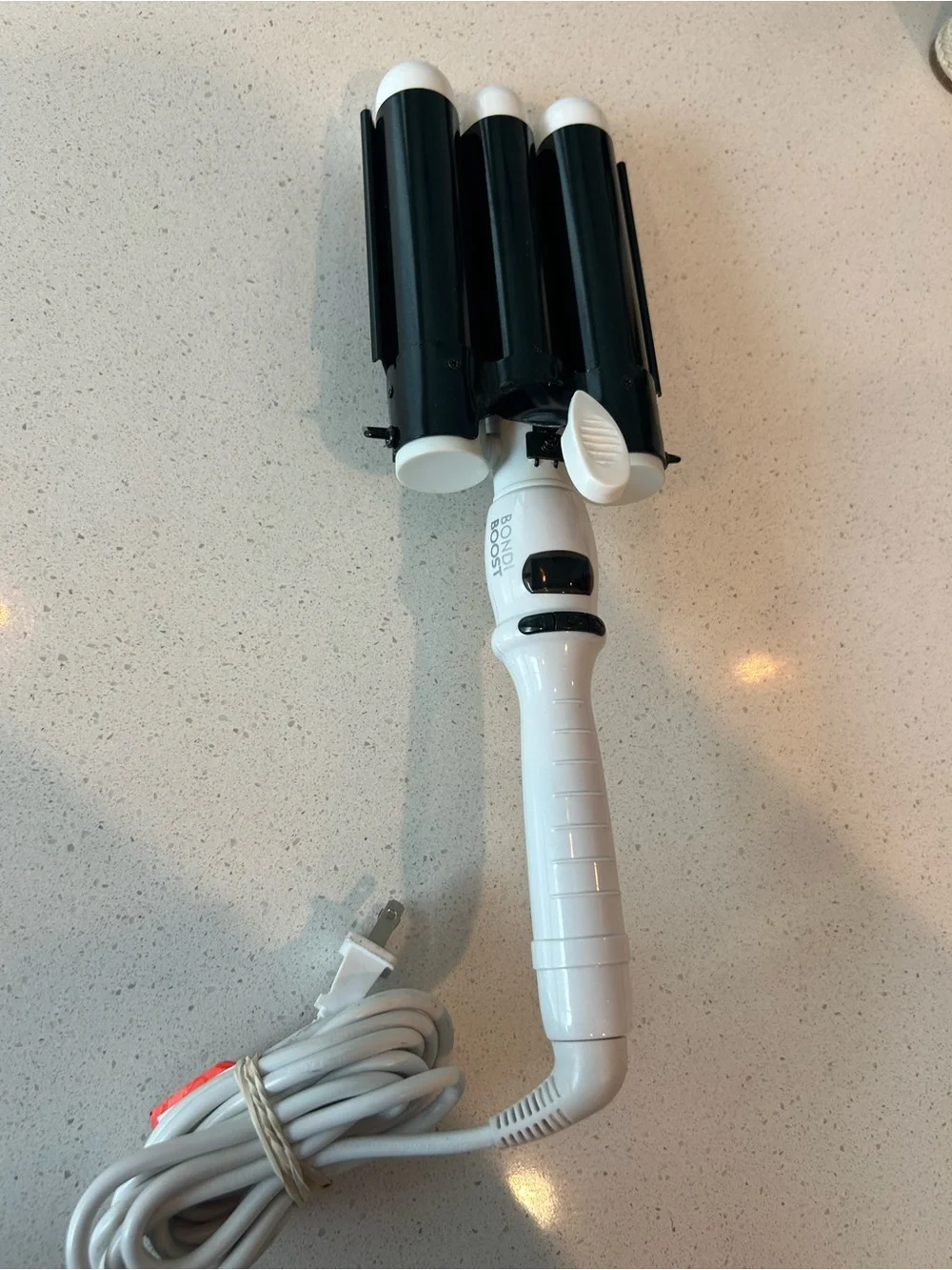 Bondi Boost Wave Wand Hair Crimper Waver Hair Tool $69